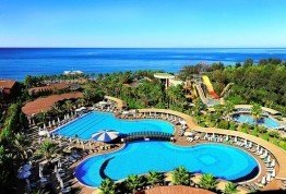 Семейный отель в Алании